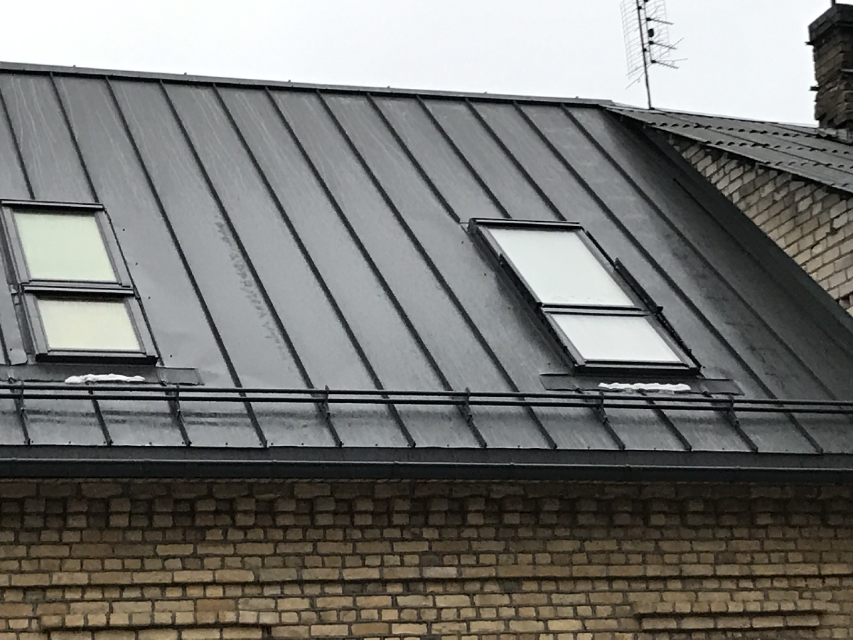 Velux balkoni, valcprofils