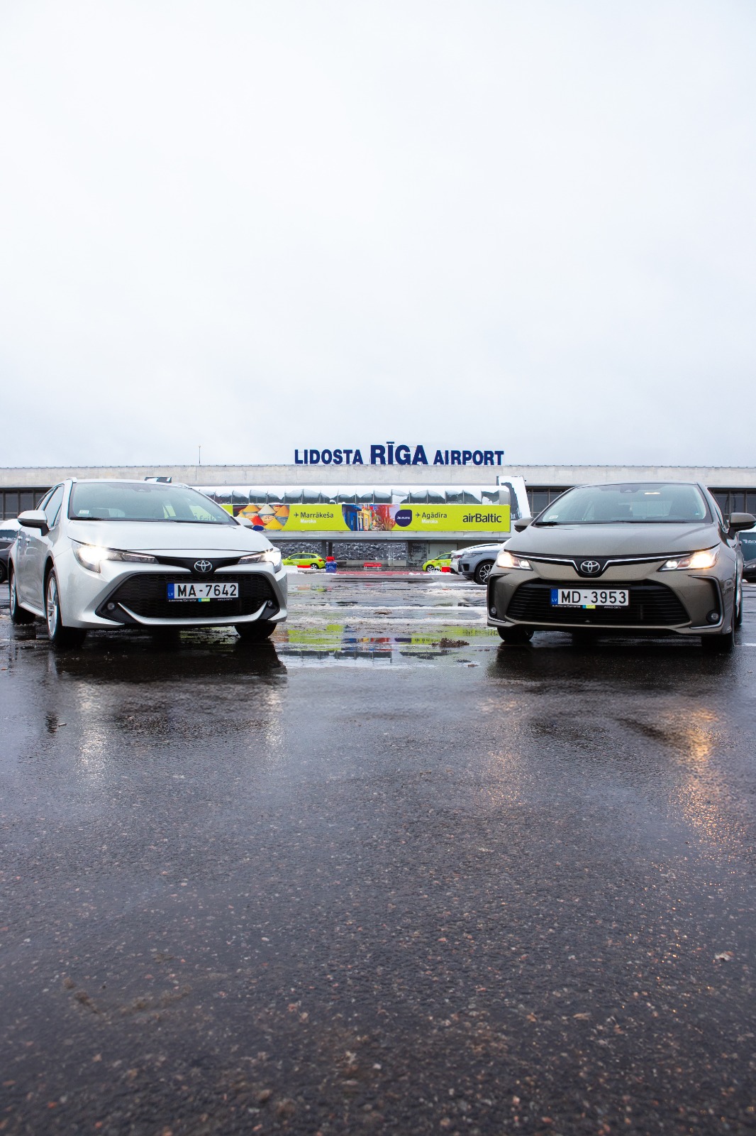 Rezervēt auto tiešsaistē