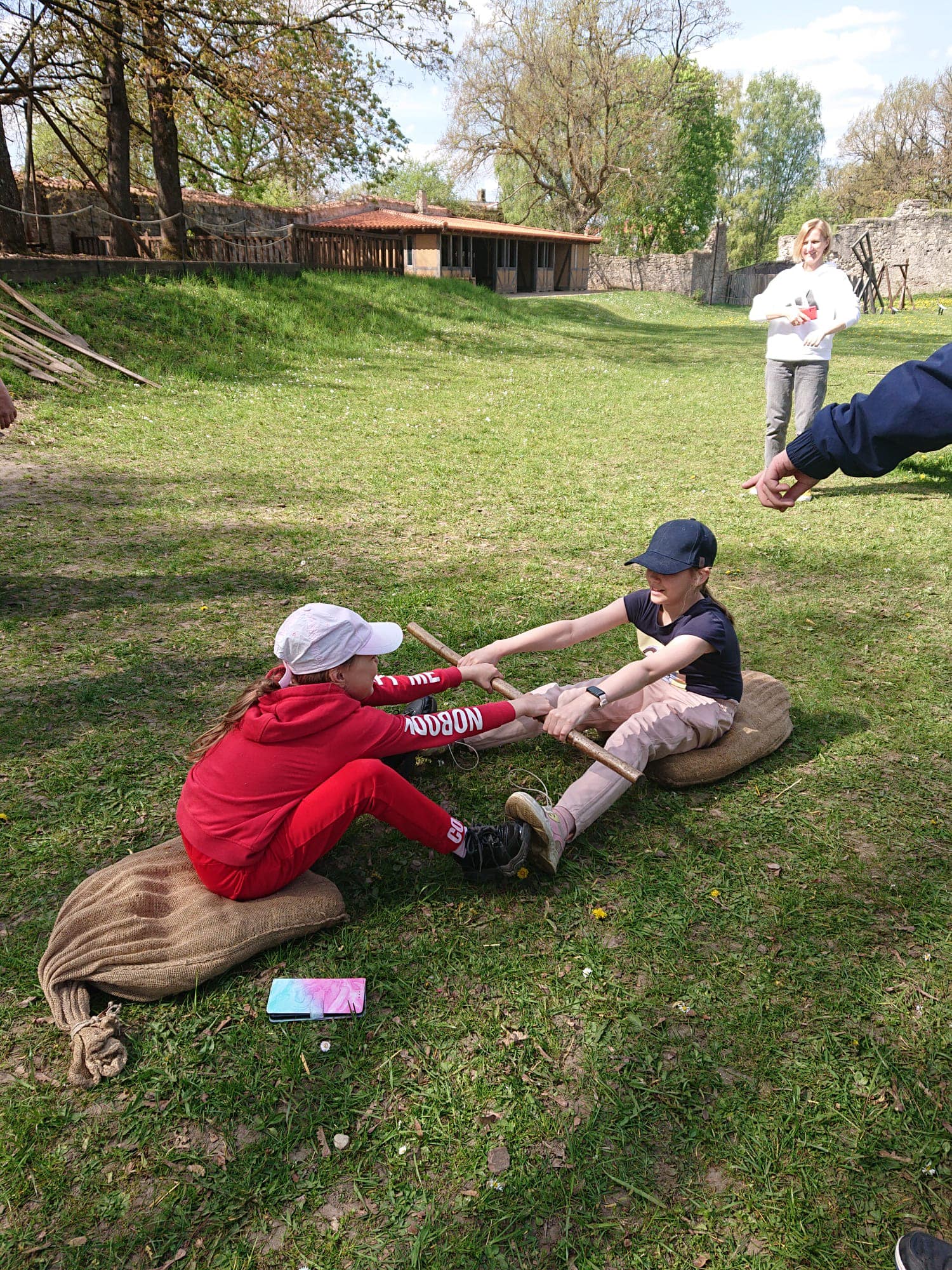 Radošās nometnes bērniem