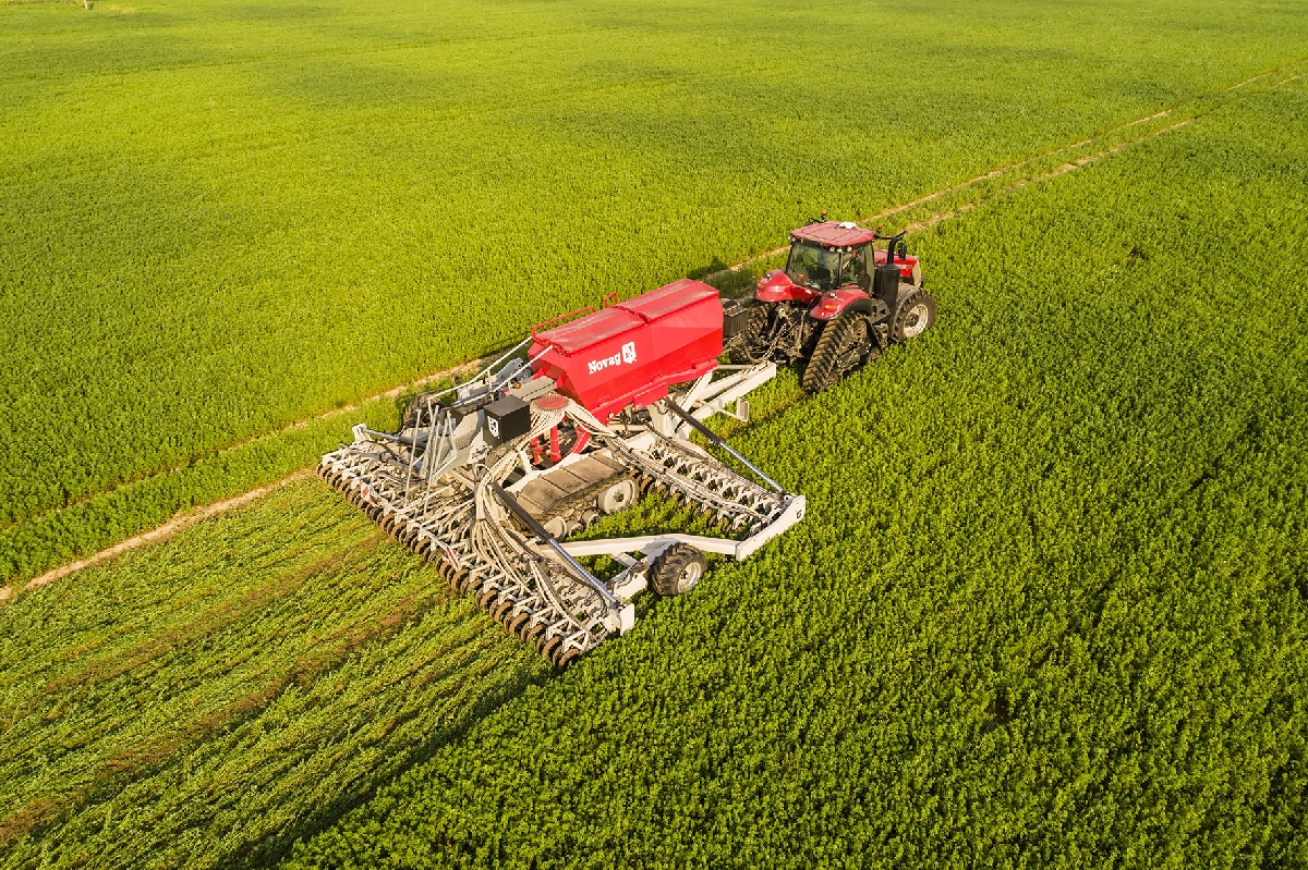 Lauksaimniecības tehnikas un traktortehnikas tirdzniecība