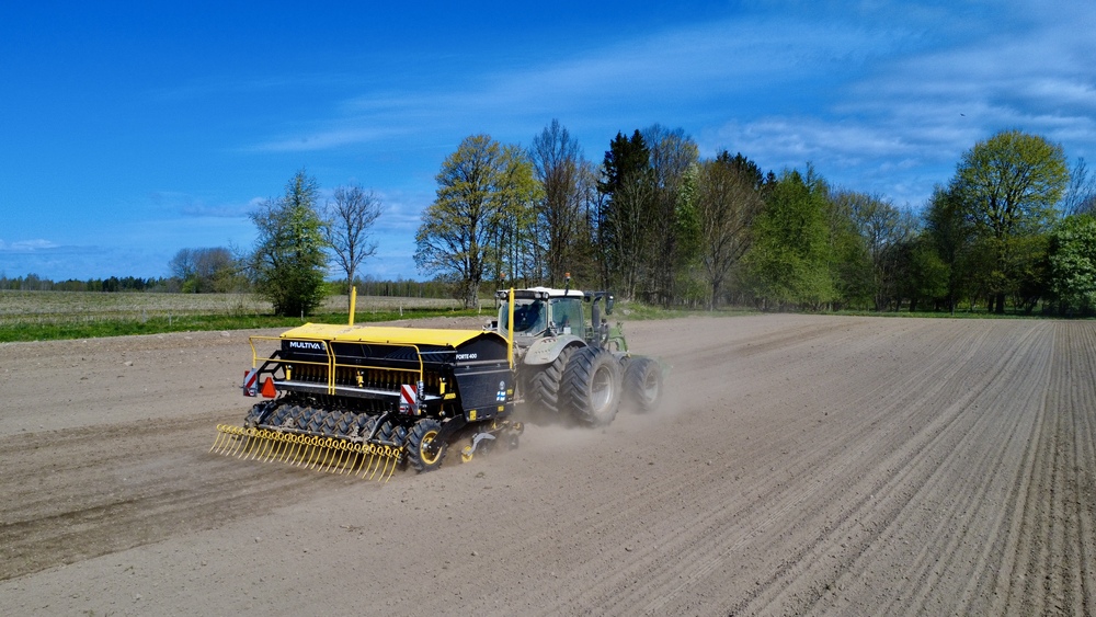 Lauksaimniecības tehnikas tirdzniecība