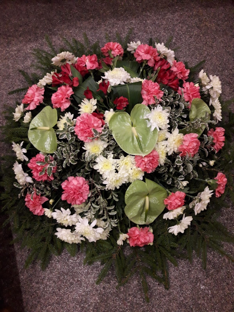 sēru floristika, bēru vainags