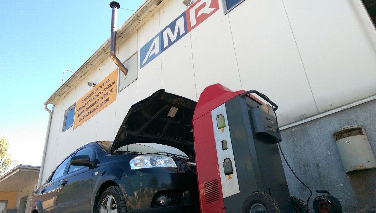 AMR Motors
