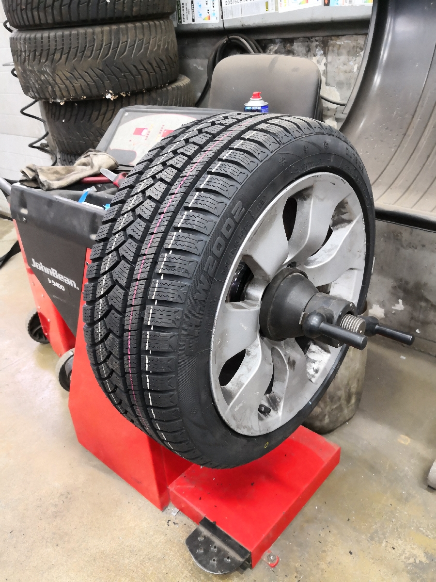Riepu balansēšana www.amrmotors.lv