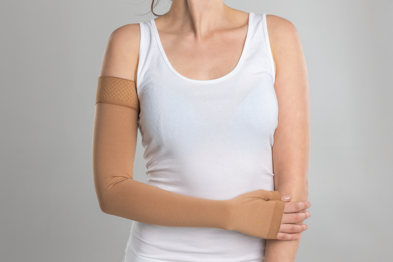 Medicīniskā kompresijas piedurkne bez plaukstas daļas, Modelis CG501 -  II kompresijas klase 23-32 mm Hg