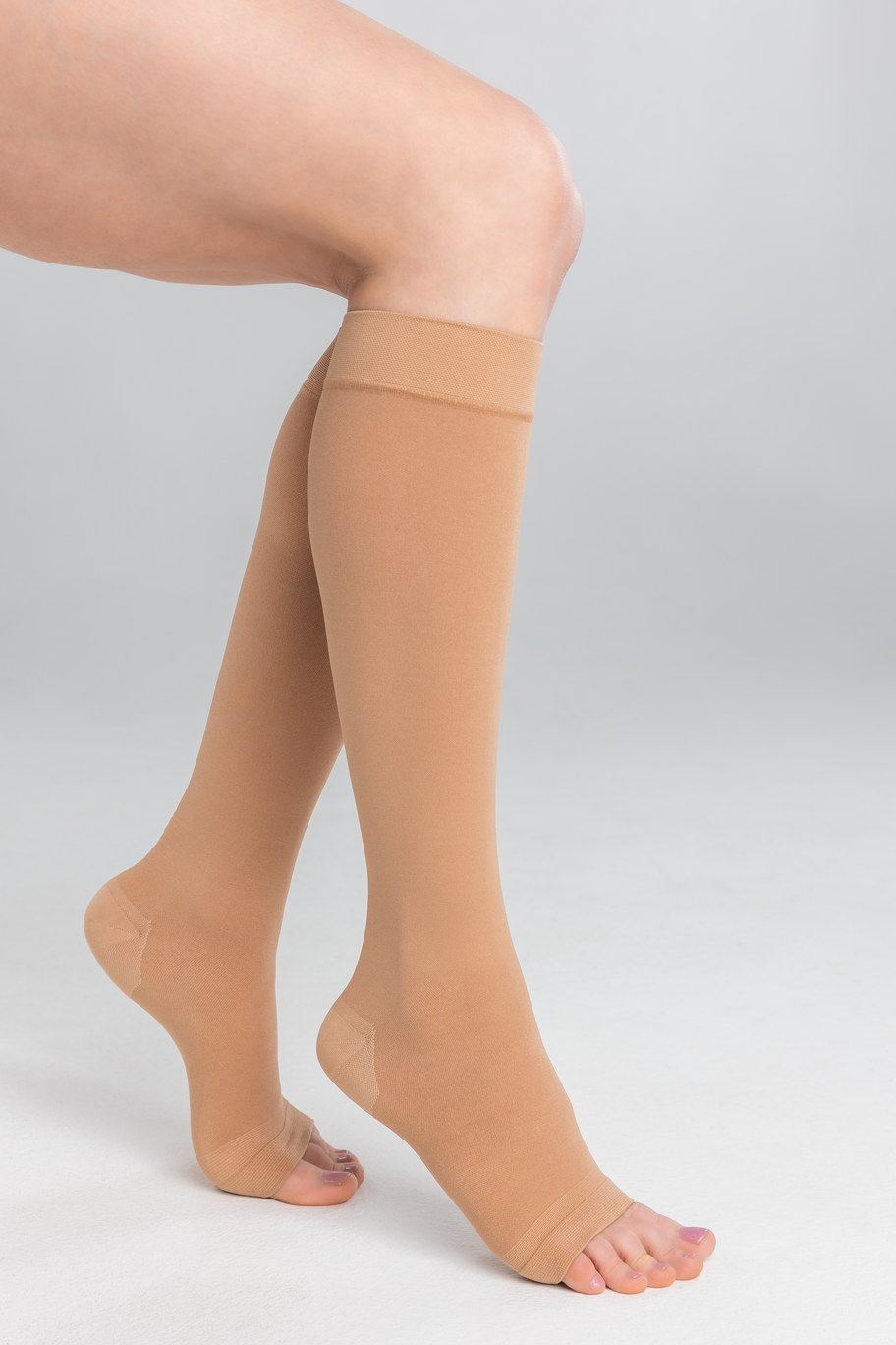 Medicīniskās kompesijas pusgarās zeķes ar kokvilnu bez pirkstu daļas,