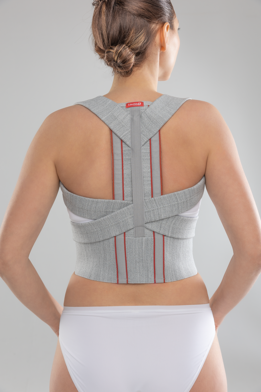 Stājas korektors ar metāla ieliktņiem