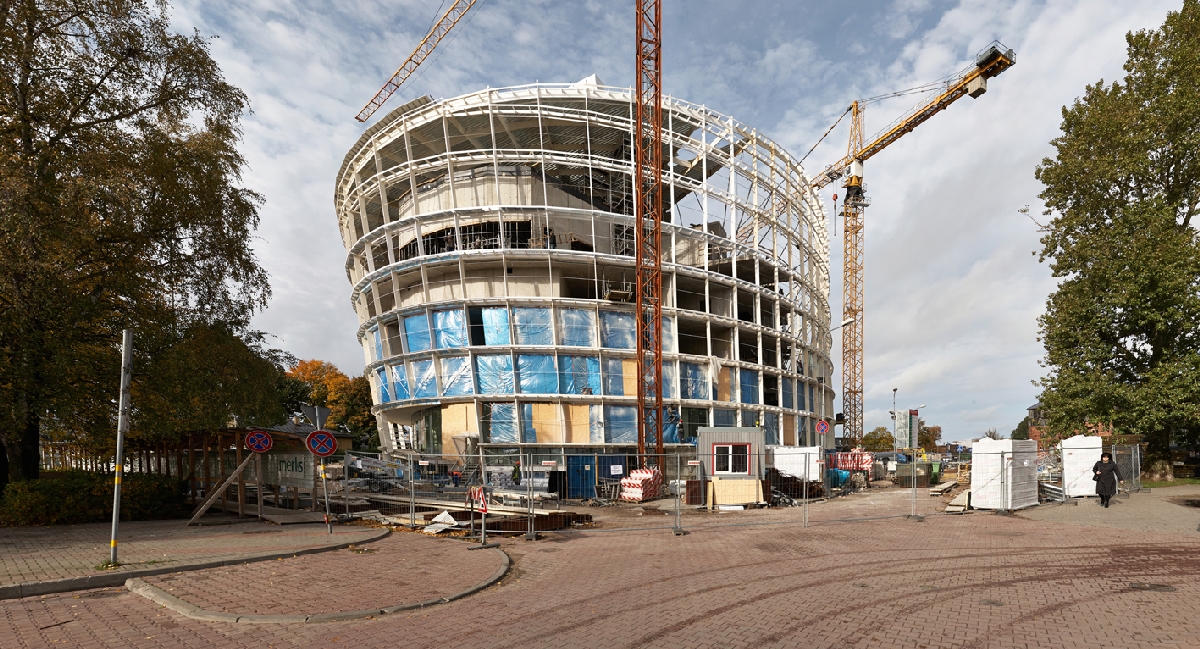 Liepājas Dzintars, būvniecība