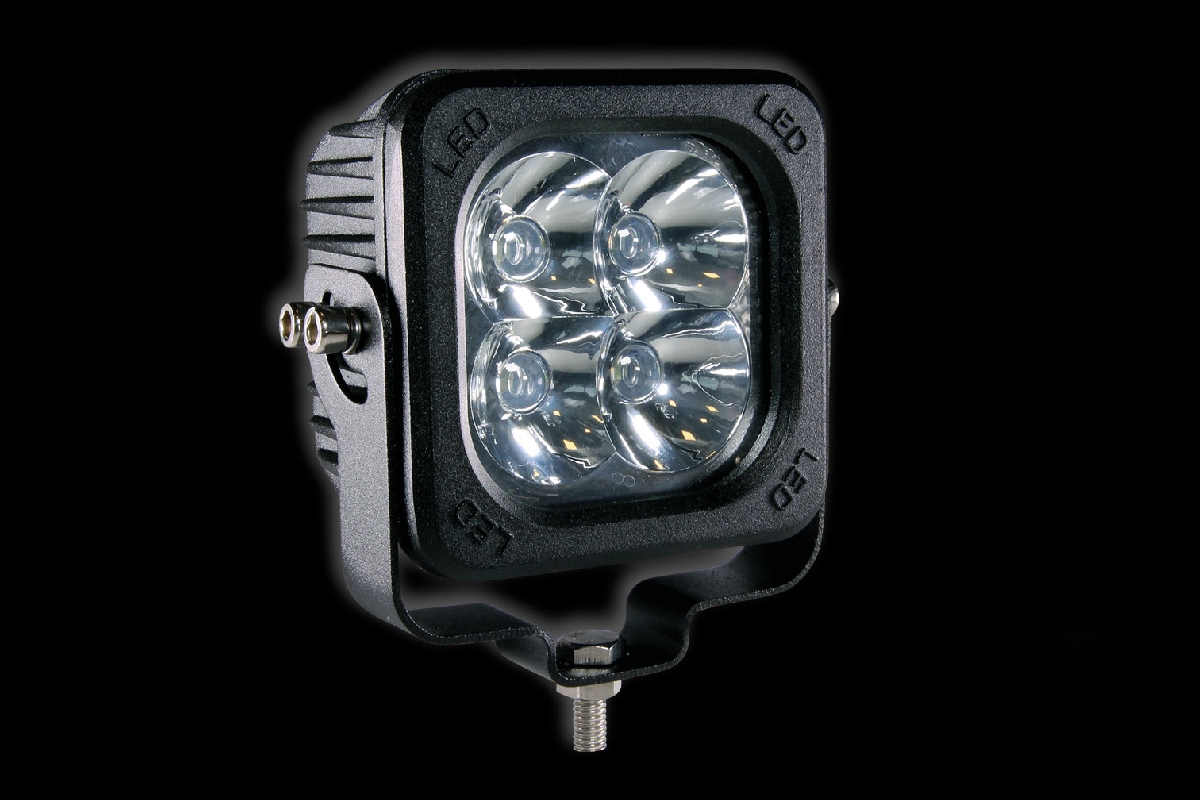 LED tālās un darba gaismas lukturi, papildlukturi, bākugunis un strobokopiskās gaismas, autospuldzes