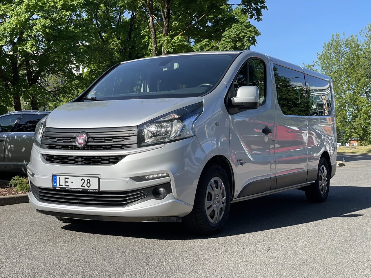Mikroautobusi ģimenes braucieniem