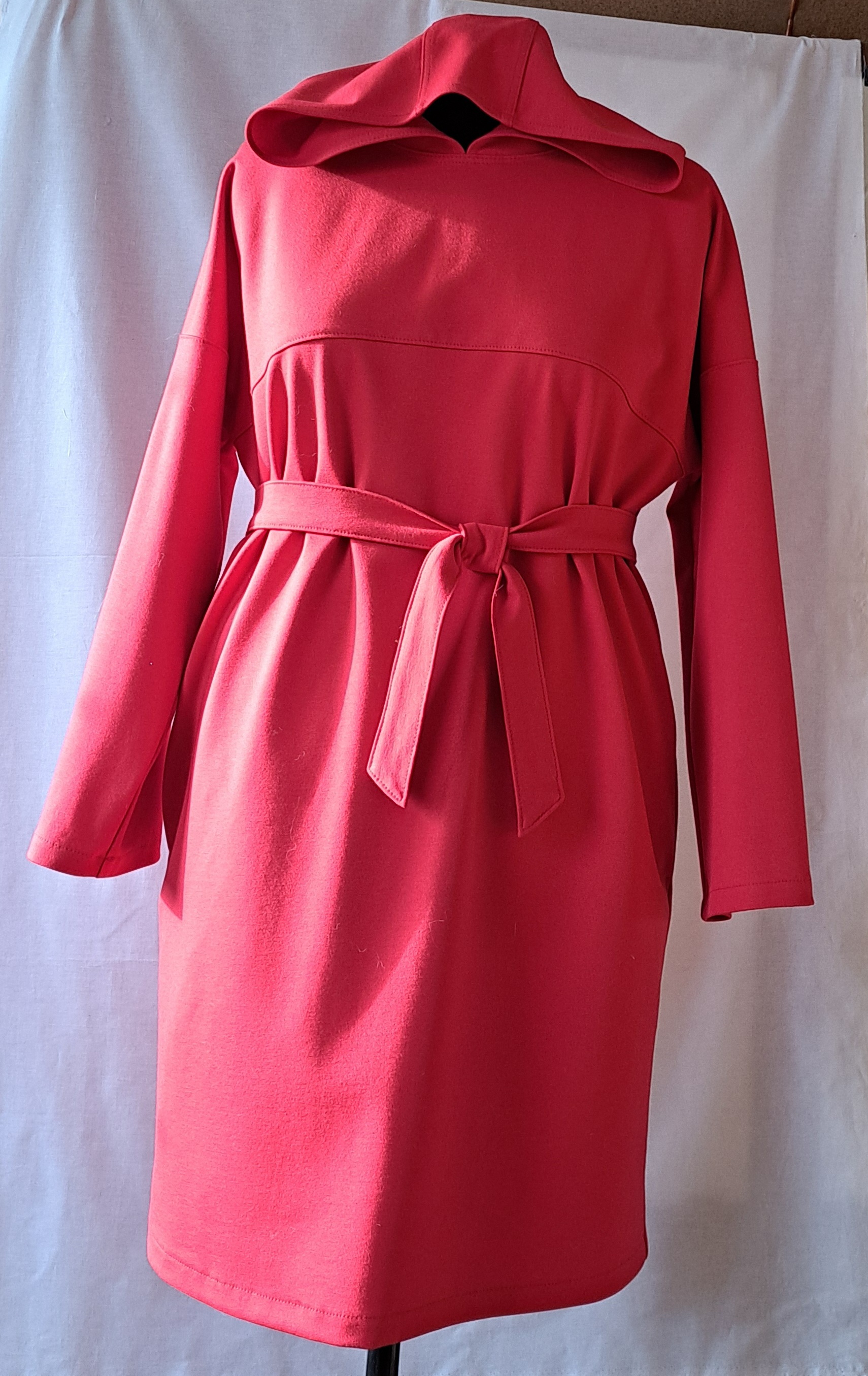 Sarkana kleita - tunika sievietēm