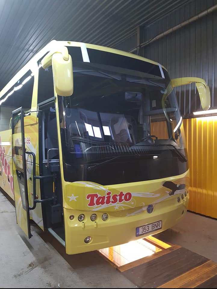 Stikli autobusiem