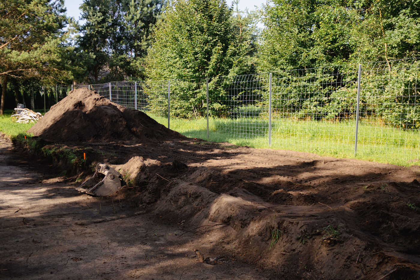 Bioloģiskās kanalizācijas tvertnes, septiķi, ūdens apgāde