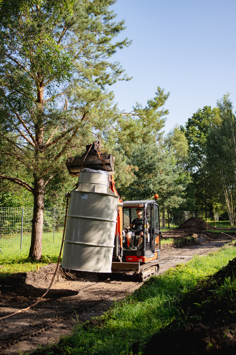 Bioloģiskās kanalizācijas tvertnes, septiķi, ūdens apgāde