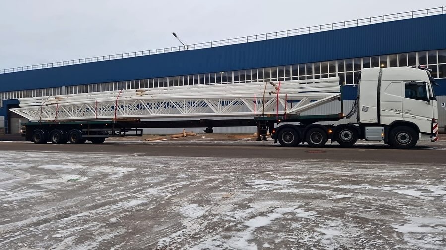 Metāla konstrukciju transportēšana