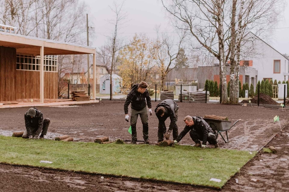 ateicoties ERBE pakalpojumiem, jūsu dārzs tiek regulāri uzturēts un aprūpēts