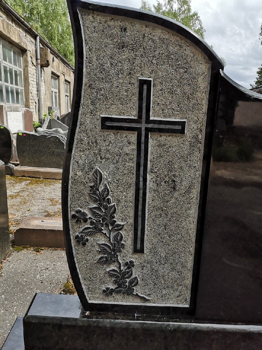 Akmens BM piemineklis