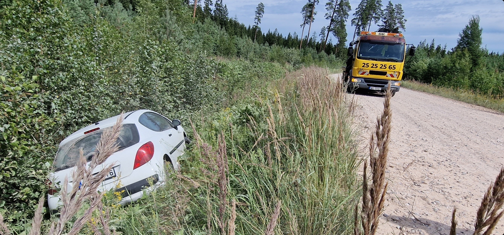 Autoevakuācijas pakalpojums ārkārtas situācijās.