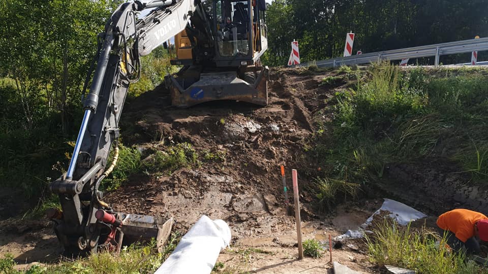 Ekskavatora pakalpojumi Saldū