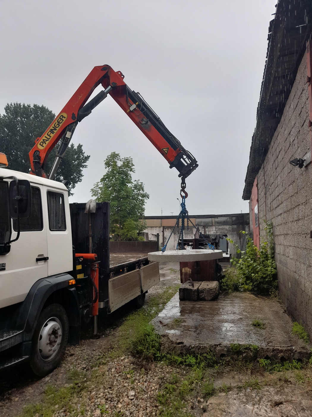 Kravas transporta un tehnikas pakalpojumi