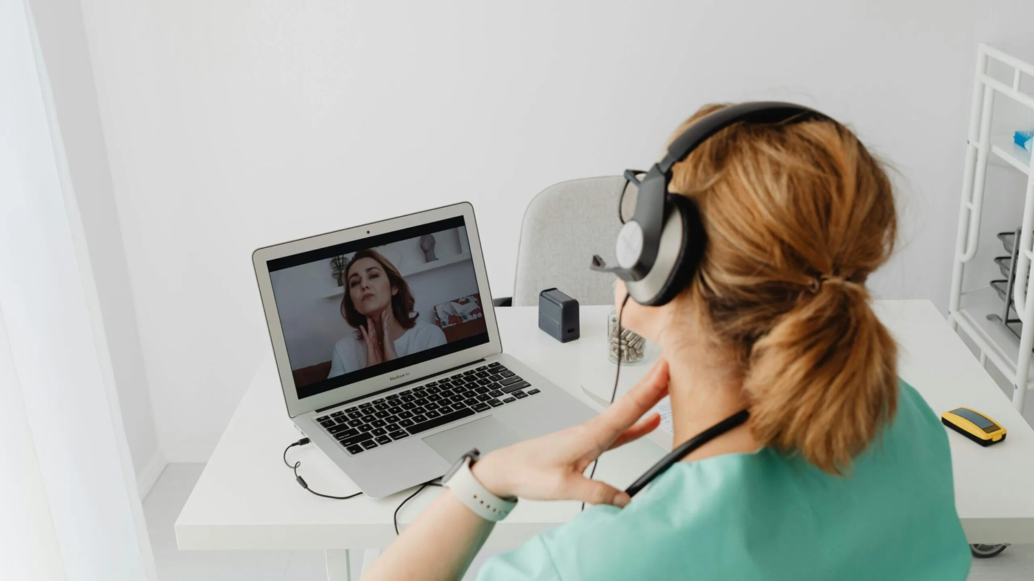 DĀRTO Centrs - Psihoemocionālā atbalsta sniedzējs