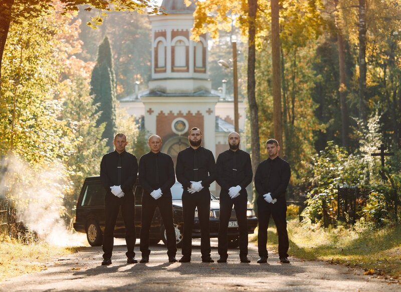 rofesionāla palīdzība visos pēdējo atvadu posmos
