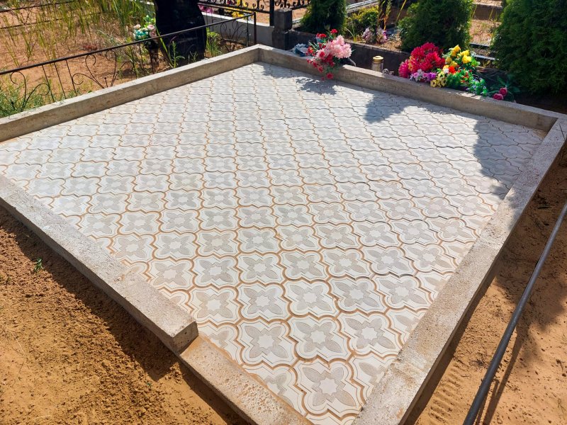 Kapvieta ar keramikas flīzēm