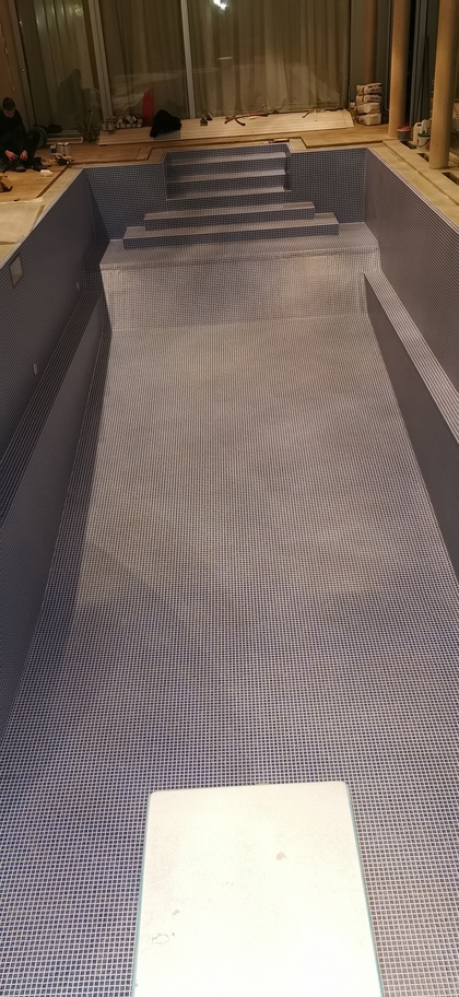 Peldbaseina veidošanas process