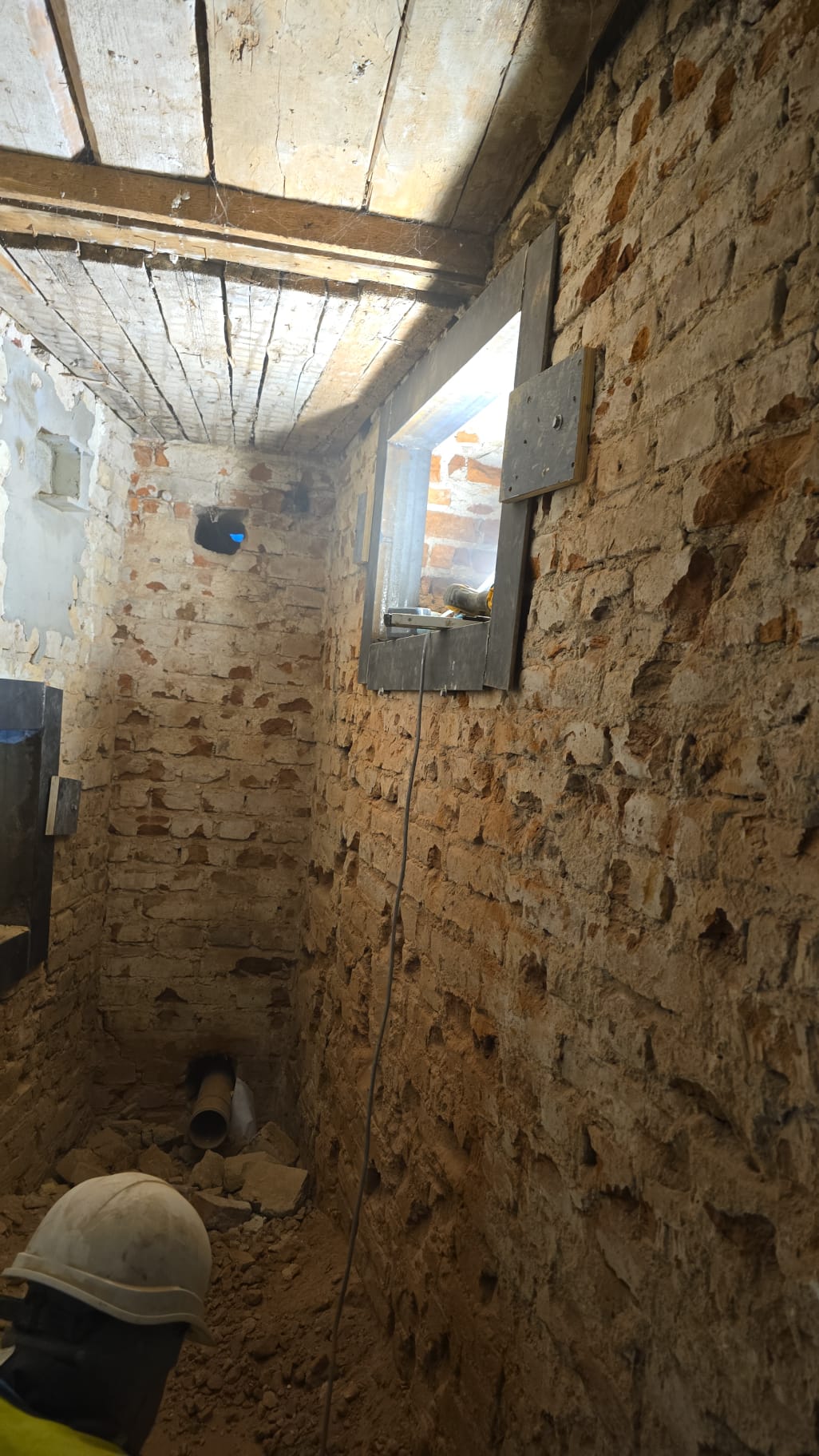 HOUSEDEXTER, SIA, darbi