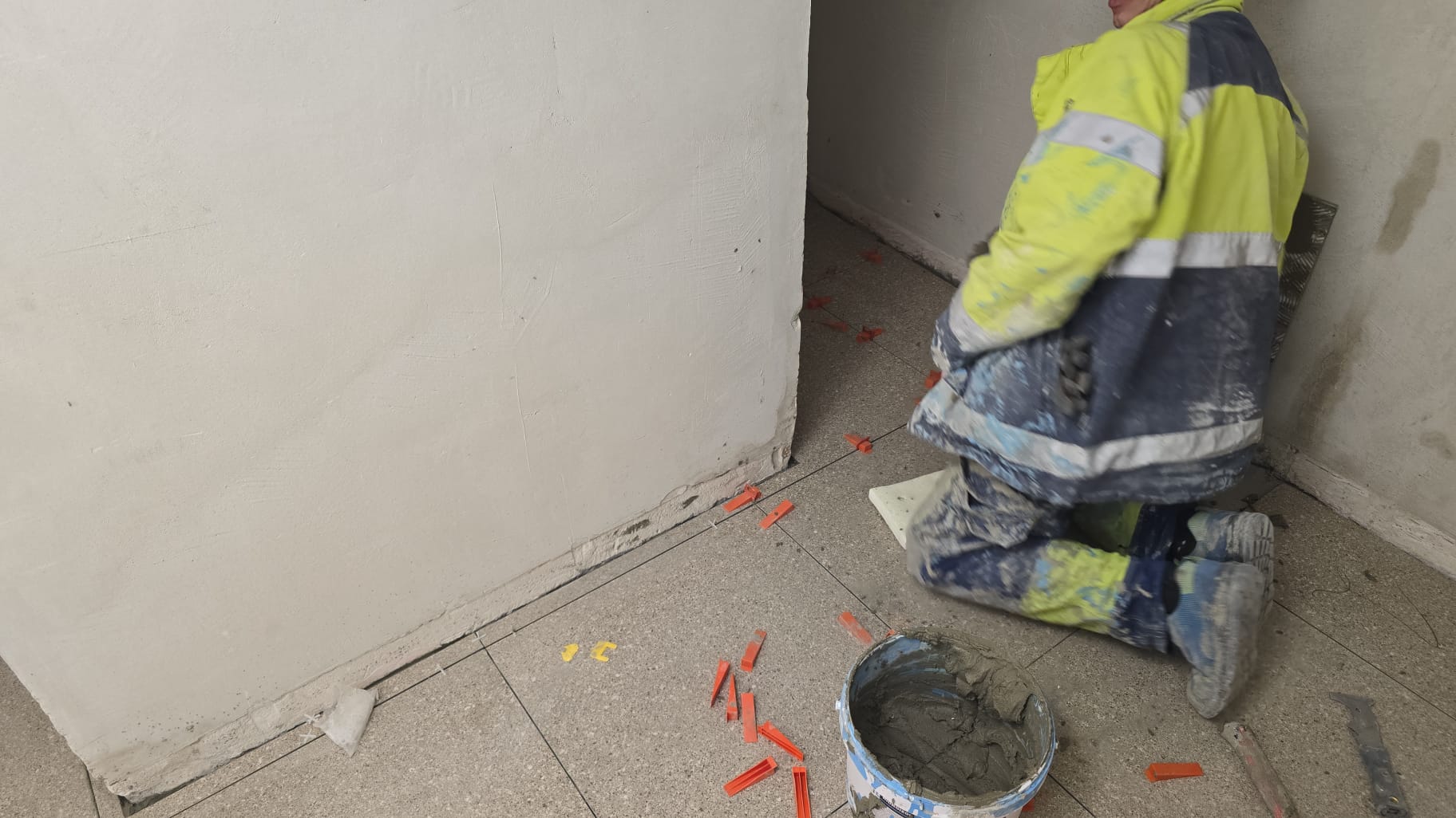 HOUSEDEXTER, SIA, darbi