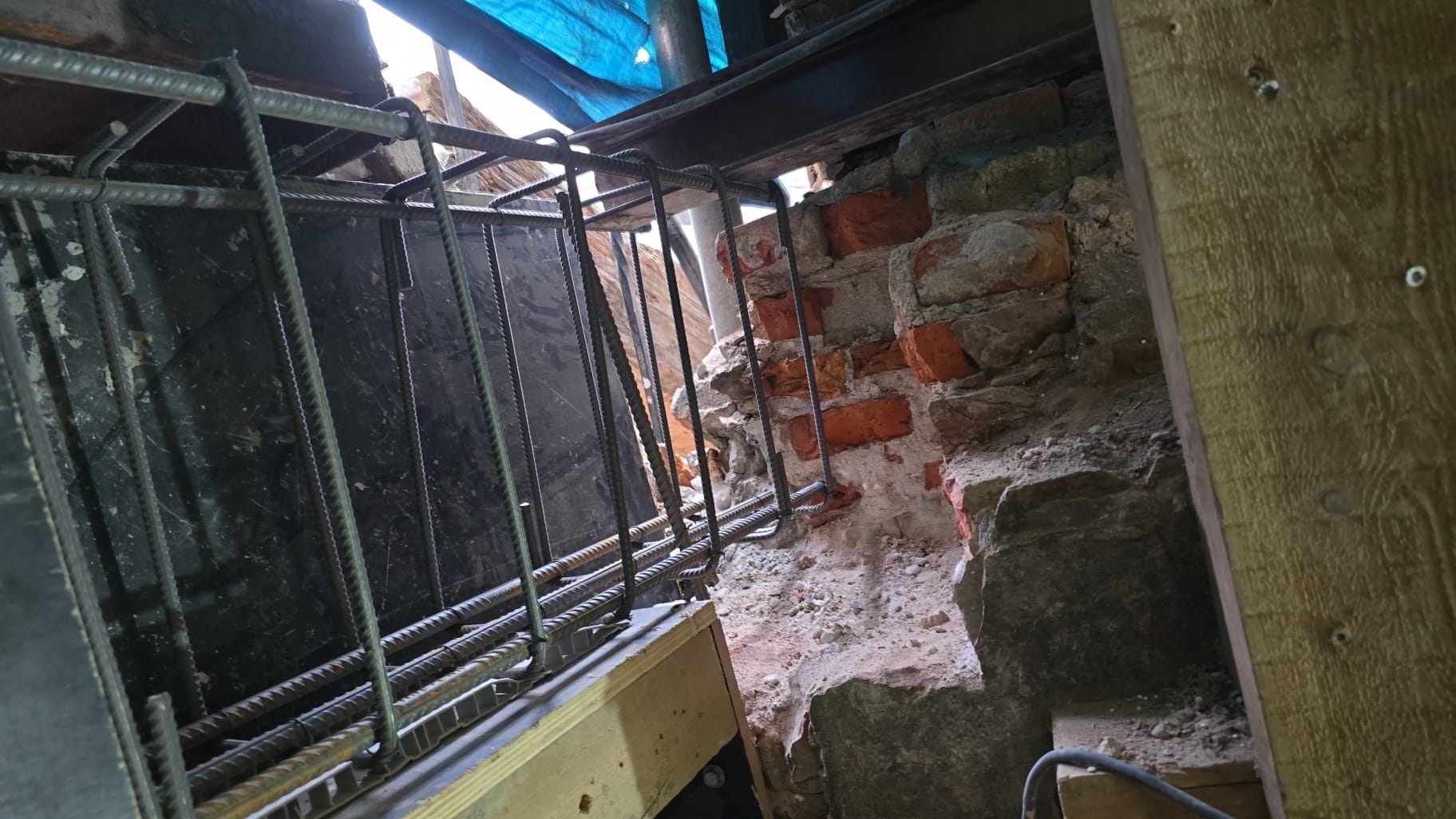 HOUSEDEXTER, SIA, darbi