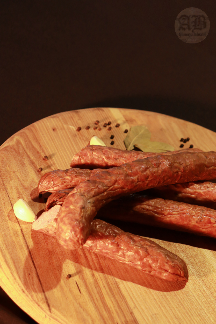 Gaļas izstrādājumi