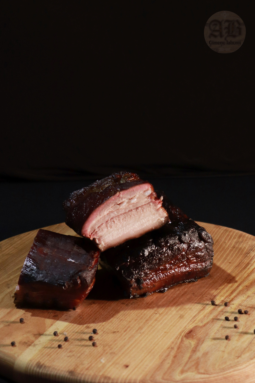 Cūkgaļas krūtiņa