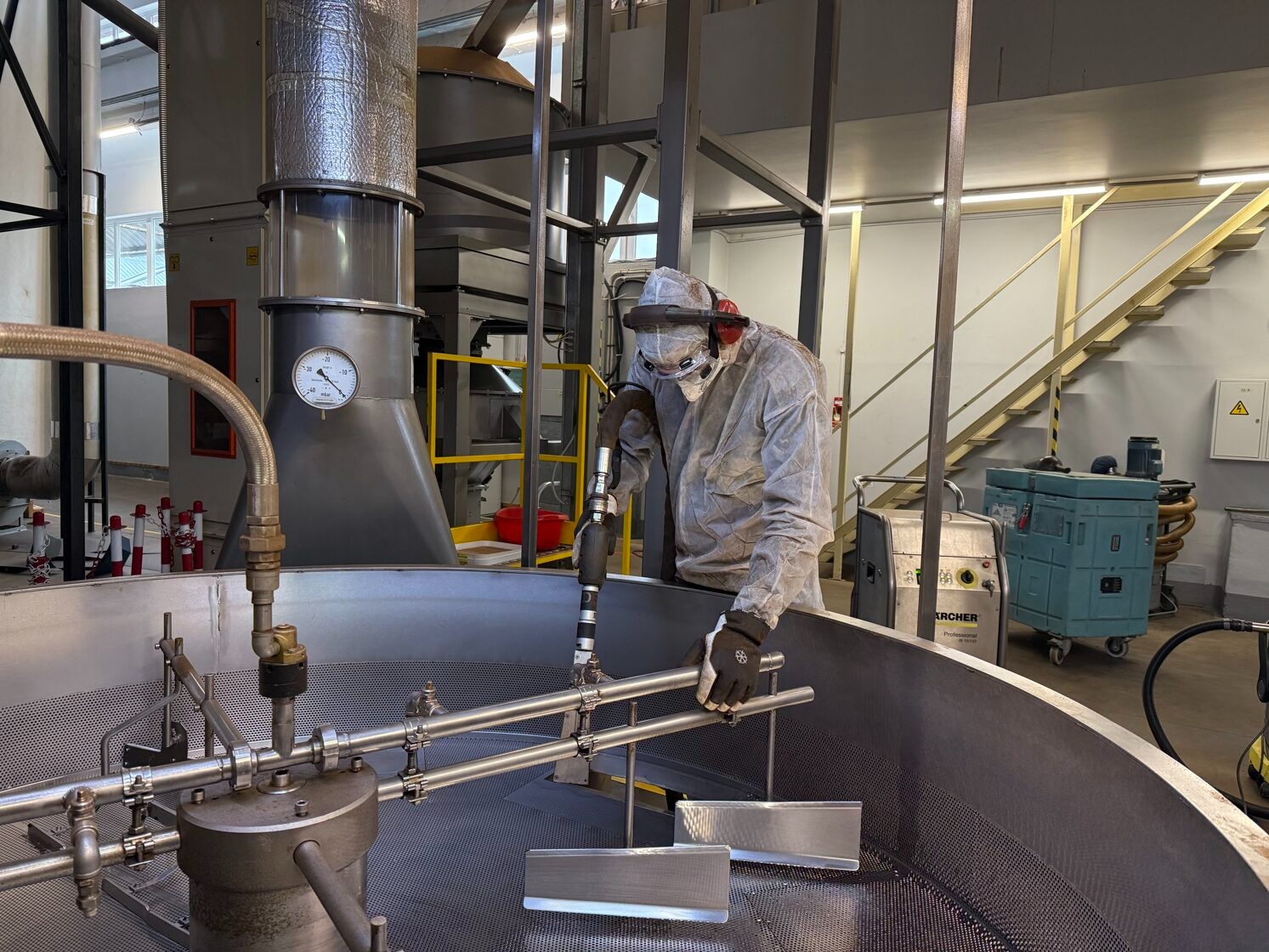 ražotnes agregātu tīrīšana