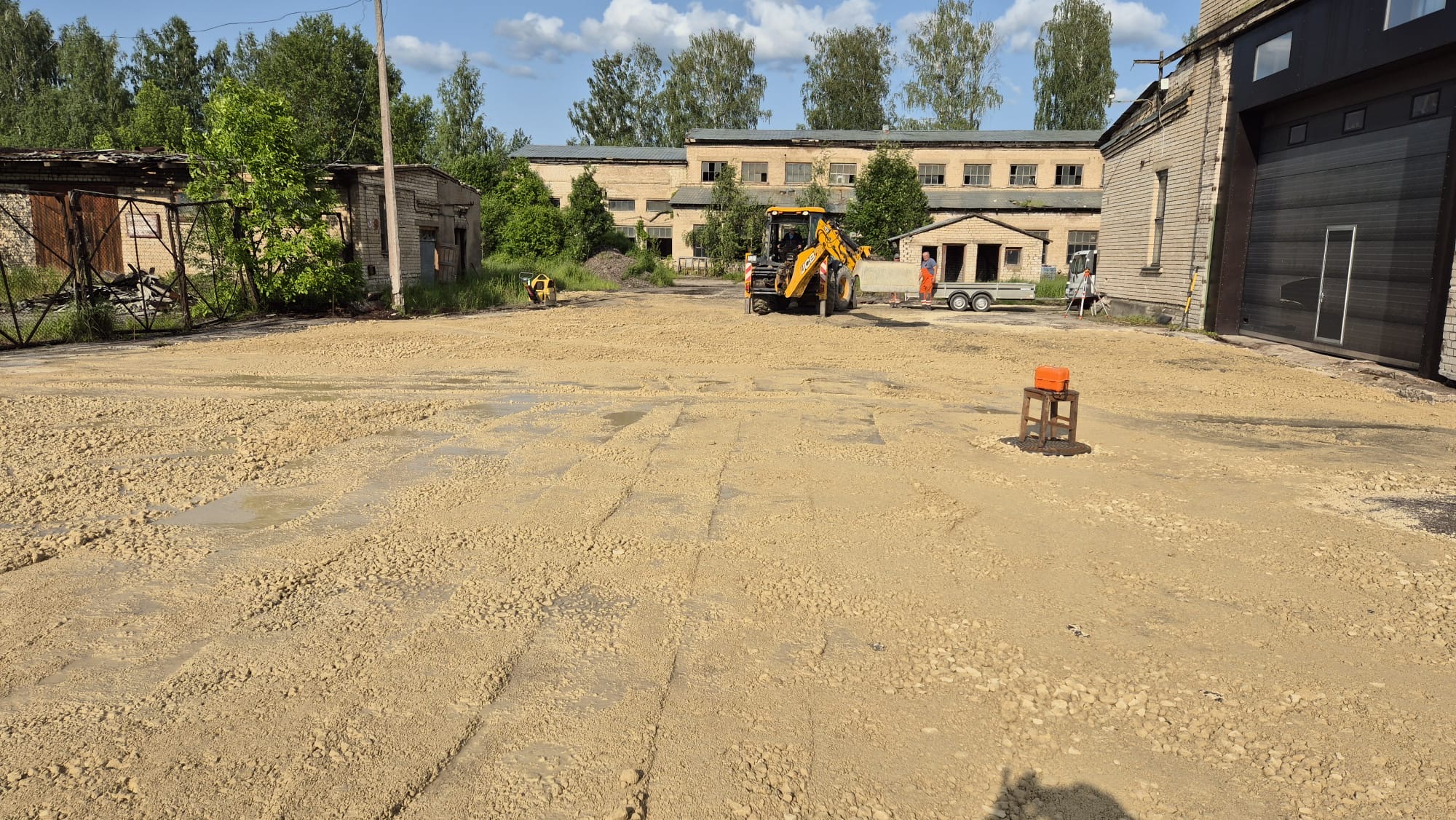 Zemes darbi pirms asfalta ieklāšanas