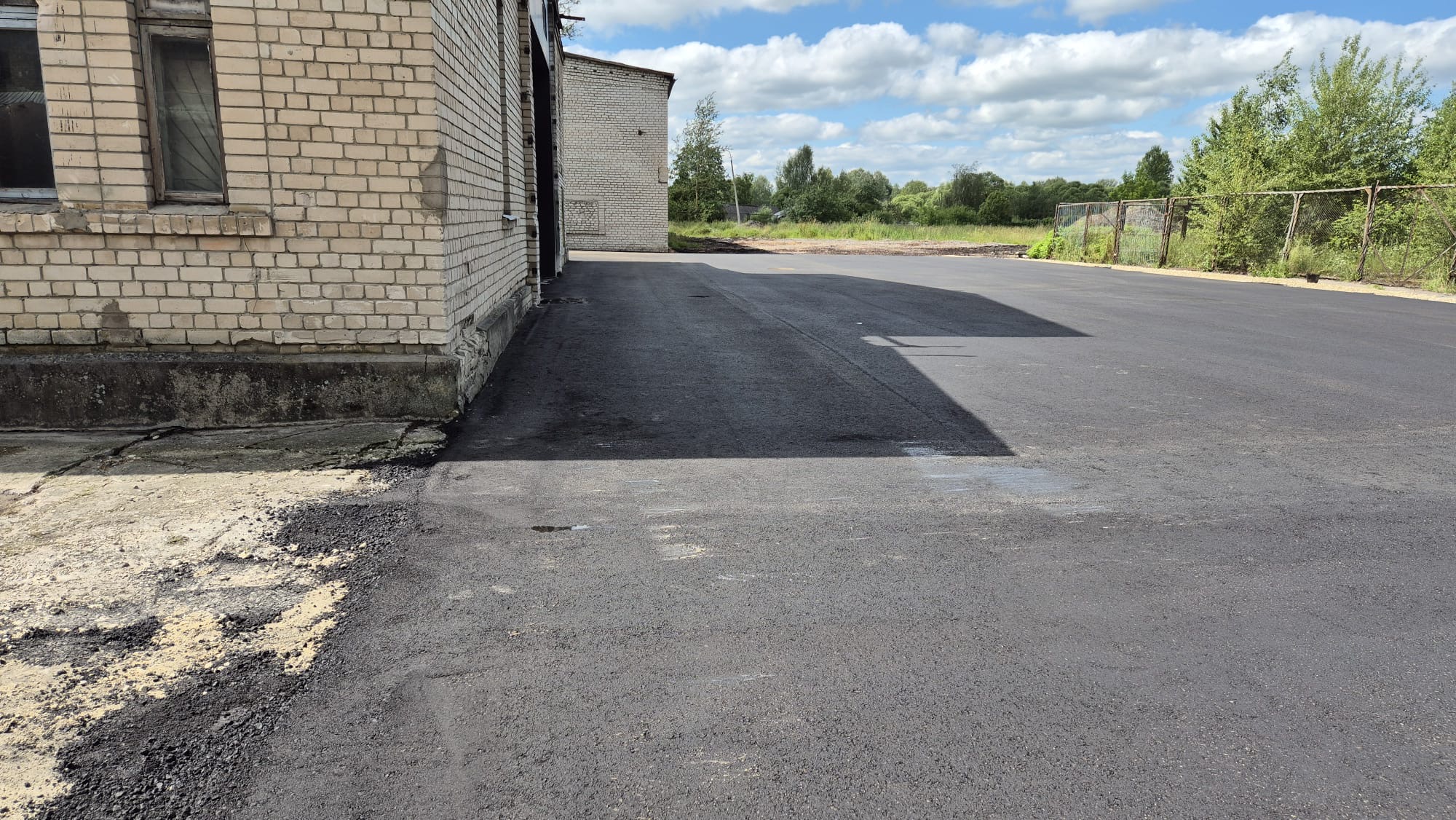 Apstrāde ar celtniecības tehniku