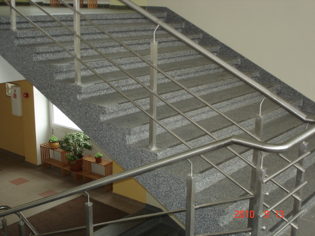 kāpņu restaurācija skolās