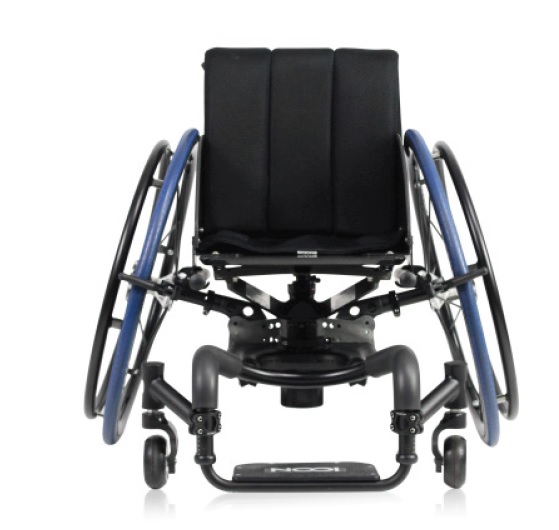 Sporta ratiņkrēsls.