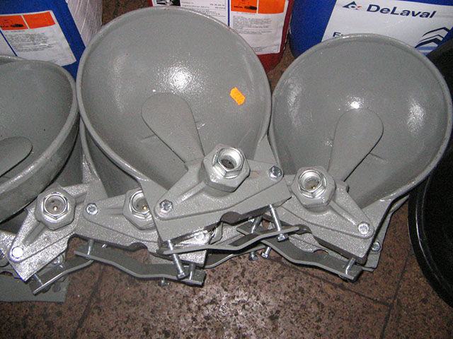 Traktoru rezerves daļas