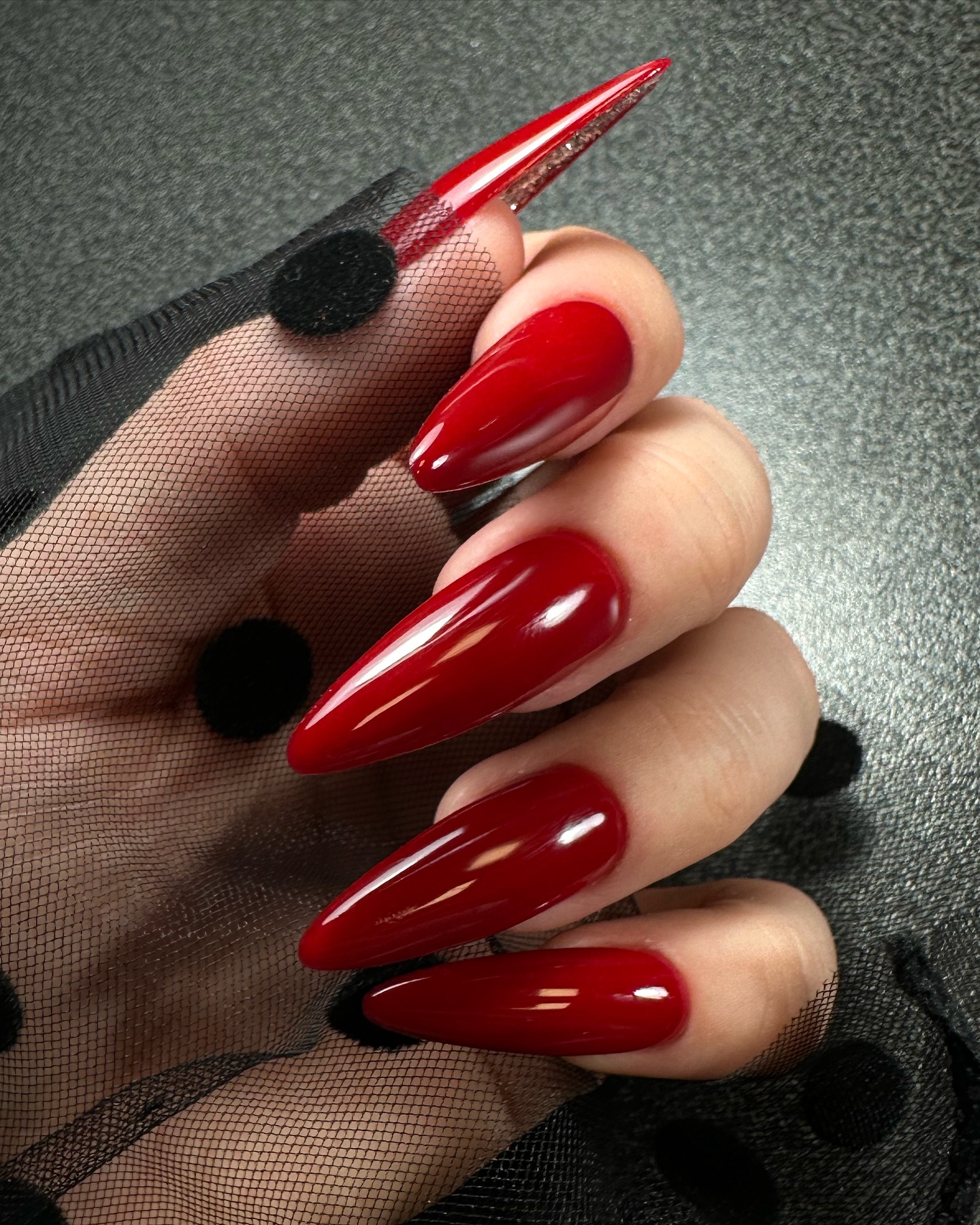 Manikīra meistari Rīgā