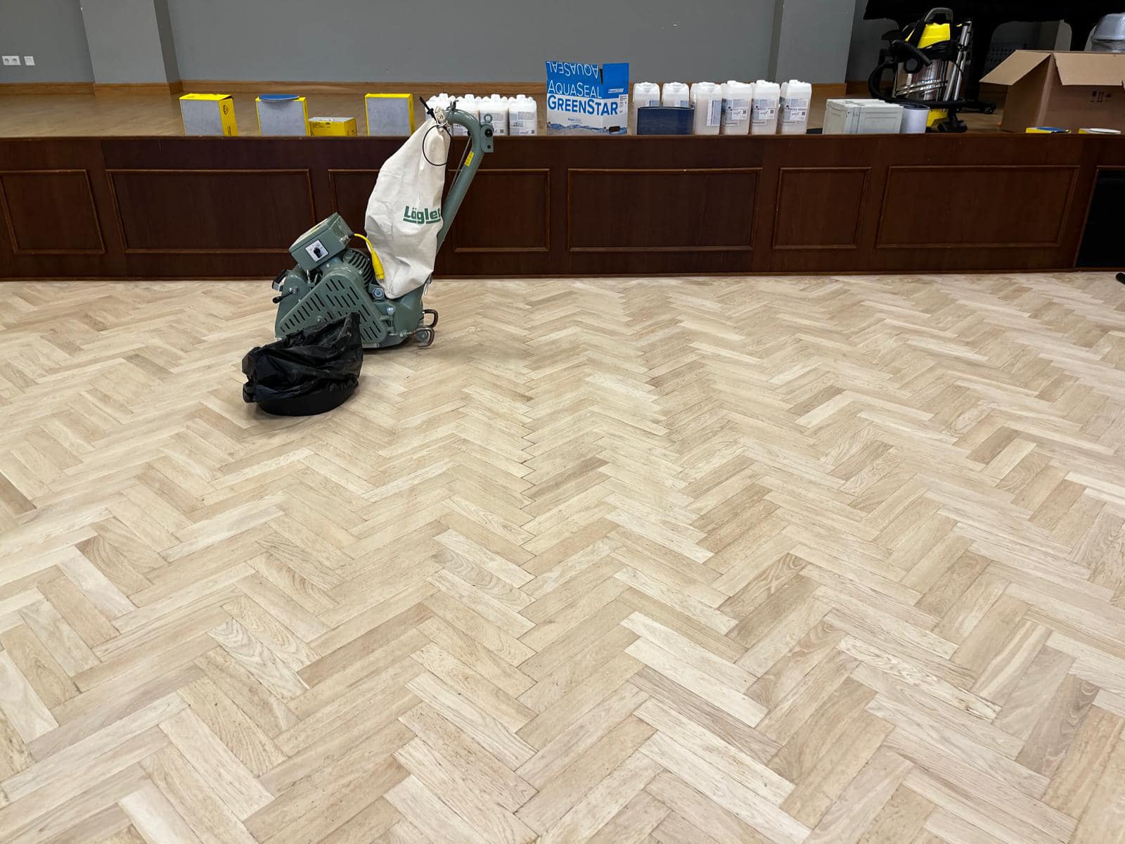 Parketa slīpēšanas darbi