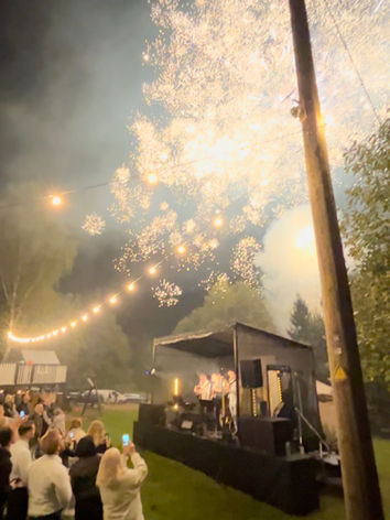 Kārums - M, SIA kafejnīca