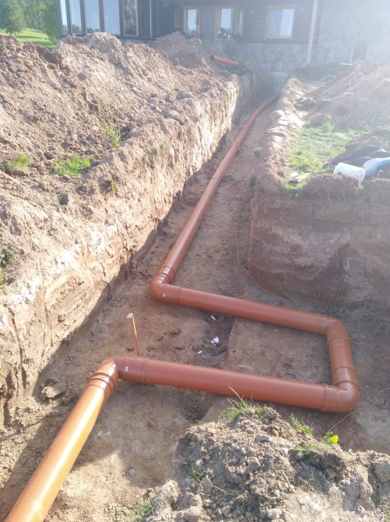 Ārējā siltumtrase 2 cauruļu siltumtrases kompensātors