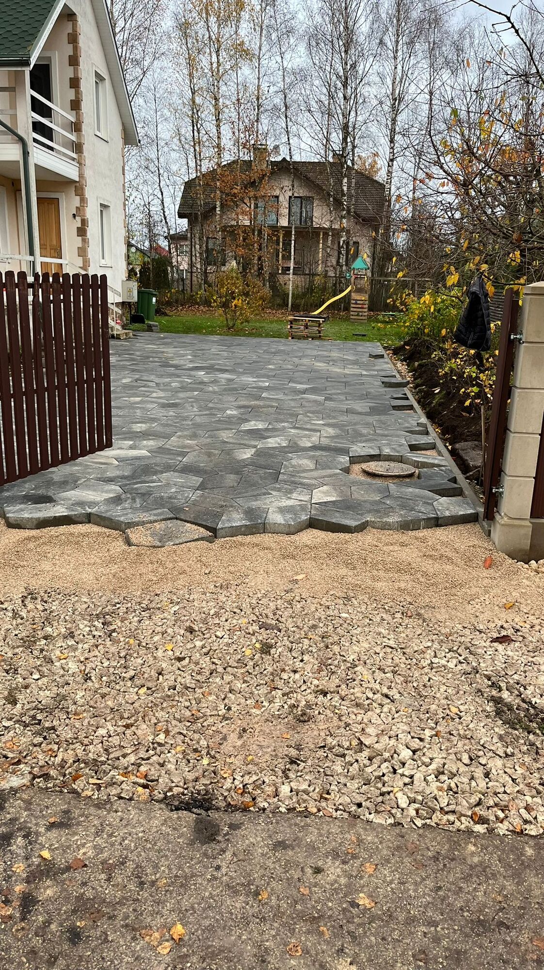 Labiekārtošanas darbi