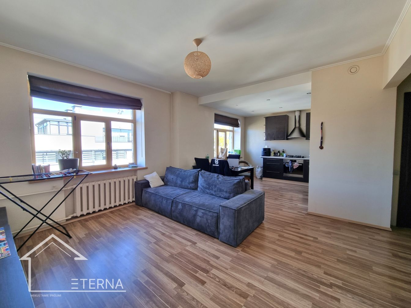 nekustamo īpašumu aģentūra