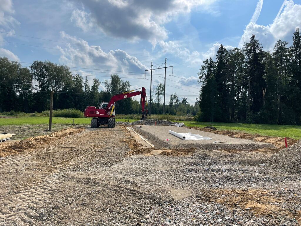 Ceļu un tiltu būvniecība