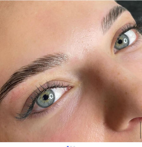 Uzacu krāsošana, laminēšana