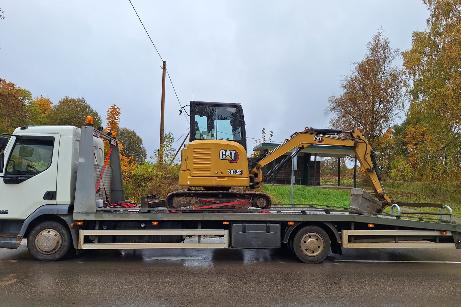 Ekskavatora pārvadājumi