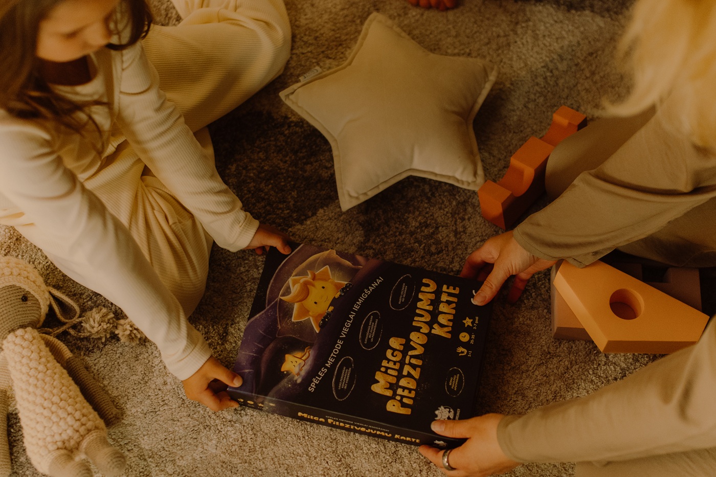 Galda spēle bērniem vecumā no 3 līdz 7 gadiem