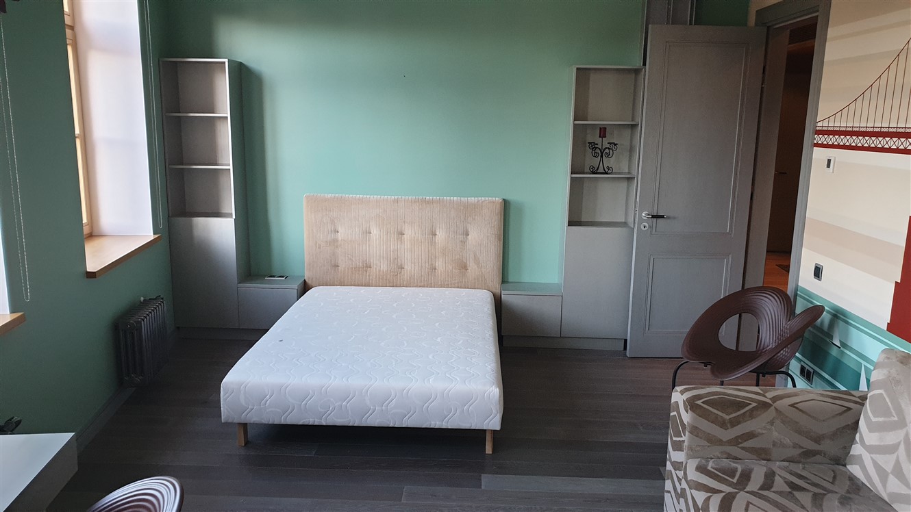 Mēbeļu piegāde un uzstādīšana